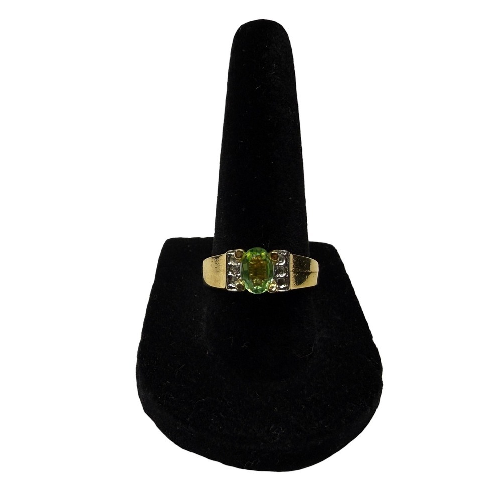 18K Gold Electroplated Ring Oval Green Peridot & Rhinestone Accent Size 7.5